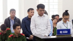 ha noi xet xu hang loat giam doc chu tich lua dao gan 400 ty dong