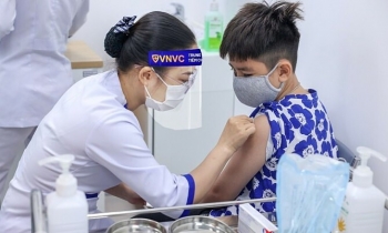 tien hanh cac thu tuc de mua vaccine cho tre 5 11 tuoi