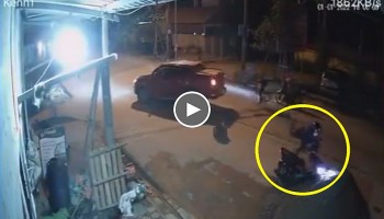 xe ban tai bat den pha loa mat khien nguoi dan ong di xe may dam vao dong cat