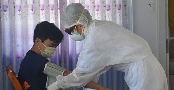 xu ly the nao khi nhiem covid 19 trong tet nguyen dan