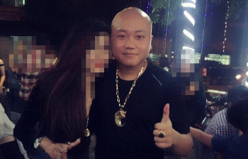 vu clip nam thanh nien bi chon song khoi to 9 doi tuong