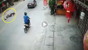 o to dung dot ngot khien 2 nu sinh gap nan thuong tam