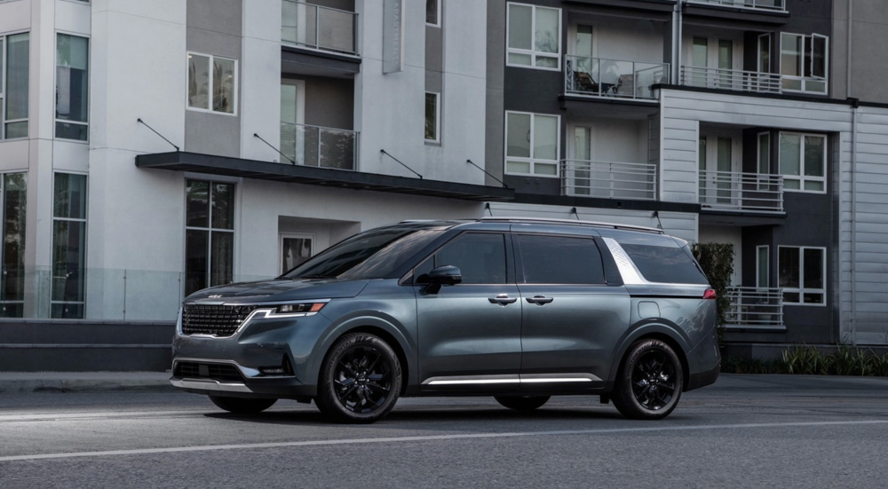 truoc nguy co chay xe kia sedona 2021 bi trieu hoi tai my