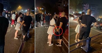 va cham voi xe sang co gai mac vay ngan dong dua tai xe de tranh phai boi thuong