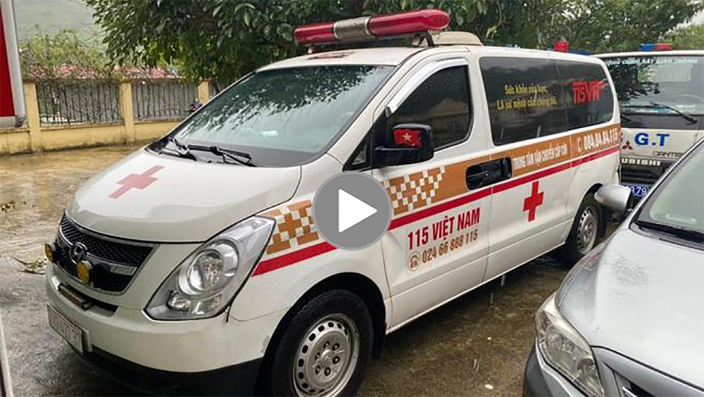 Xe cứu thương chở nhiều người ở Bắc Ninh về Sơn La định 'thông chốt' kiểm soát