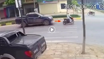 nu ninja sang duong au bi xe ban tai tong trung