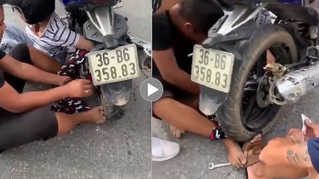 Lại thêm một vụ áo chống nắng “phản chủ” cuốn vào bánh xe khiến người phụ nữ gặp tai nạn