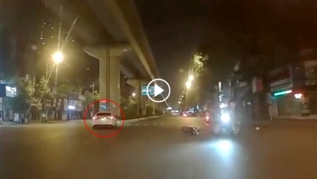 o to phong nhanh gay tai nan roi bo chay khien nhieu nguoi phan no