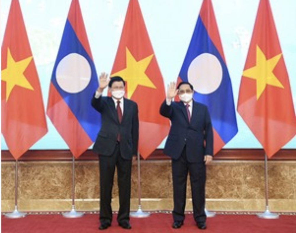 viet nam lao nhat tri thuc day trien khai som cac du an ket noi giao thong chien luoc