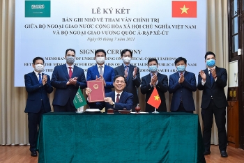 Bộ Ngoại giao Việt Nam - Saudi Arabia ký Bản ghi nhớ về tham vấn chính trị