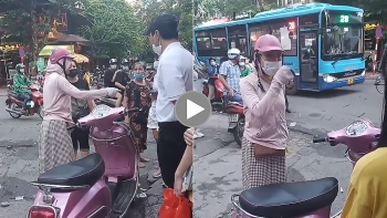 sau va cham giao thong nu ninja cam vat nhon cao xuoc o to