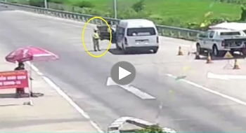 tai xe o to ui csgt tren cao toc roi tang ga bo chay