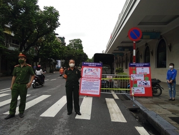 ha noi yeu cau xu nghiem nguoi vi pham gian cach xa hoi