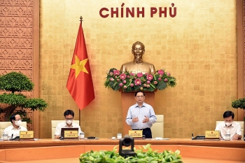 Thủ tướng Phạm Minh Chính: Cần chống dịch nghiêm ngặt hơn, quyết liệt hơn với những giải pháp đặc biệt