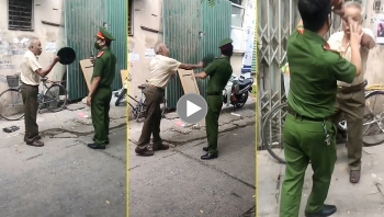 toan canh vu khong deo khau trang cu ong cam mu coi danh chay mau chien sy cong an