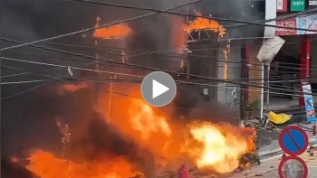 Toàn cảnh cháy lớn tại cửa hàng gas ở Sa Pa