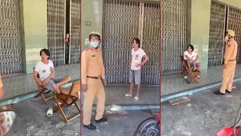 nguoi dan ong vac ghe tan cong to tuan tra vi bi nhac nho deo khau trang