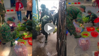 nang luong tich cuc anh bo doi hot hai giao tung tui thuc pham giua cai nong do lua cua sai gon