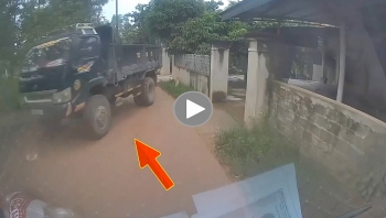 giat minh danh lai tai xe xe tai drift nhu phim hanh dong