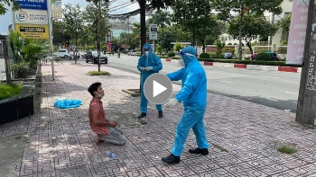 toan canh luc luong chuc nang duoi bat thanh nien tron khoi khu cach ly