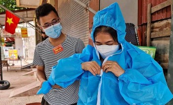 tphcm ap dung 3 phuong thuc don nguoi lao dong cac tinh thanh tro lai tu 110