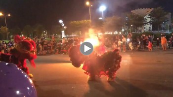 hinh anh mua lan da mat tai bac ninh dem trung thu