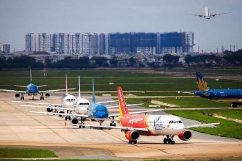 khach di may bay tu tp hcm den ha noi phai cach ly tap trung 7 ngay