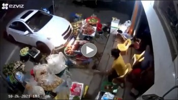 tai xe long ngong dam thang xe len via he khi quay dau