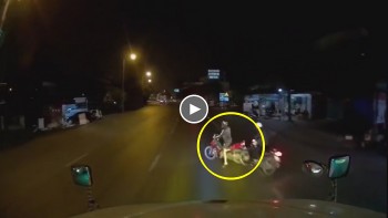 lao tu duong nhanh ra quoc lo xe may dap thang dau container