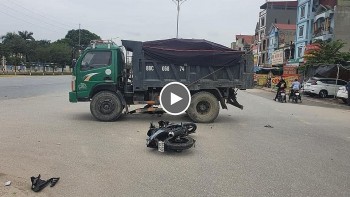 thanh nien di exciter phong nhanh tong thang xe ben