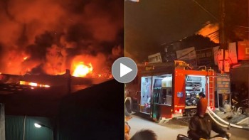 Toàn cảnh vụ cháy lớn ở kho vải chợ Ninh Hiệp