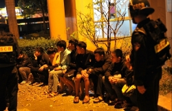 dak lak hang tram hoc sinh hen nhau hon chien vi mon no vai tram nghin dong