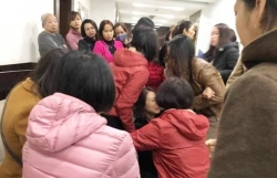 vu be gai roi tu tang 25 chung cu star tower xuong dat tu vong gia dinh chua kip lam rao chan