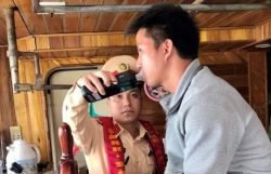 bac ninh hai thuyen truong bi xu phat 15 trieu dong vi pham nong do con