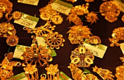 gia vang ngay 251 virus corona hoanh hanh day gia vang tang vot