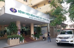 bo y te bac tin don benh nhan tu vong do virus corona tai bv nhiet doi tw