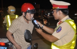 who tai viet nam nen tiep tuc thuc hien kiem tra nong do con nhung su dung ong thoi moi cho moi nguoi