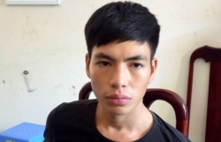 vua ra tu lai di cuop doi cuong hiep luon nu chu nha