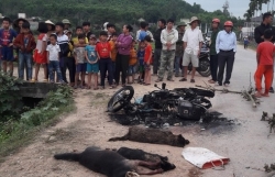 nghi trom cho 2 thanh nien bi vay danh thuong vong dot xe may