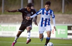 sau duy manh van hau gap chan thuong ngay truoc them vong loai world cup