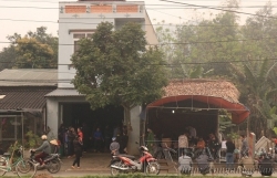 vu chay nha khien 3 me con tu vong nghi van nguoi chong mua xang ve dot