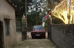 khoi to 2 bo con chu quan tra chanh chem bac si nhap vien