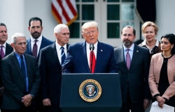 tong thong donald trump tuyen bo tinh trang khan cap quoc gia vi dich covid 19