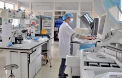 quang ninh yeu cau thanh tra toan bo quy trinh mua sam may xet nghiem realtime pcr