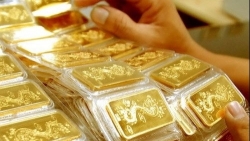 gia vang hom nay 248 nong ruc vi tong thong trump tung don thue voi trung quoc