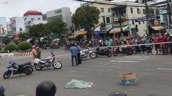 Sự thật vụ bao tải chứa xác thai nhi rơi ra đường