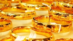 gia vang hom nay 149 lai vuot moc 42 trieu dongluong