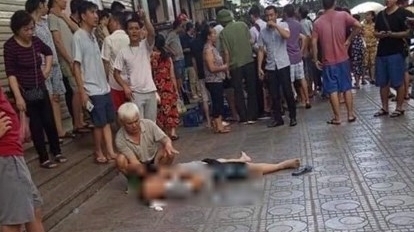 Bắt 2 nghi phạm gây ra vụ nổ "bom thư' ở chung cư Linh Đàm khiến nhiều người bị thương