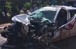 xe ruoc dau dam truc dien xe tai tai xe nguy kich mac ket trong cabin