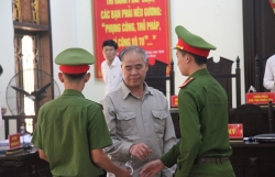 hieu truong xam hai tinh duc nhieu nam sinh o phu tho linh 8 nam tu